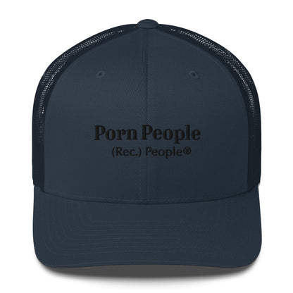 Porn People gorra trucker azul marina